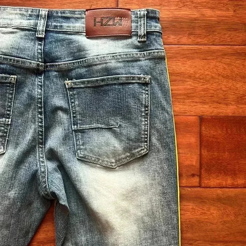 HZW, Women's Yellow Highlighted Distressed, Jeans, Size 32 - Picture 6 of 7